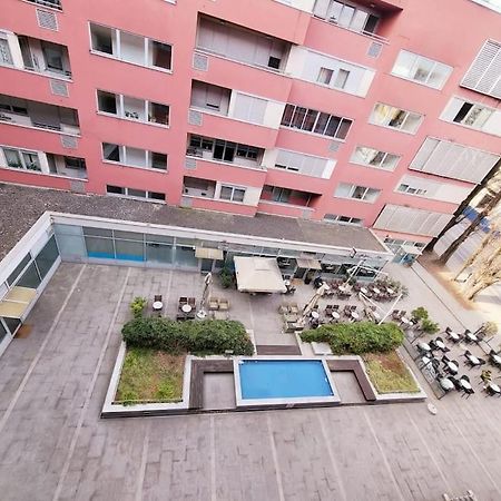 Urban Oasis: Stylish Retreat Apartment Zagreb Luaran gambar